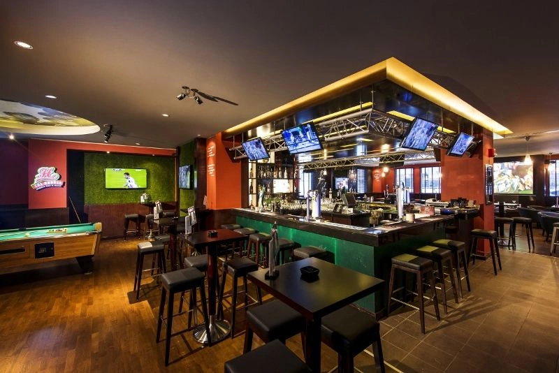 bar.jpg