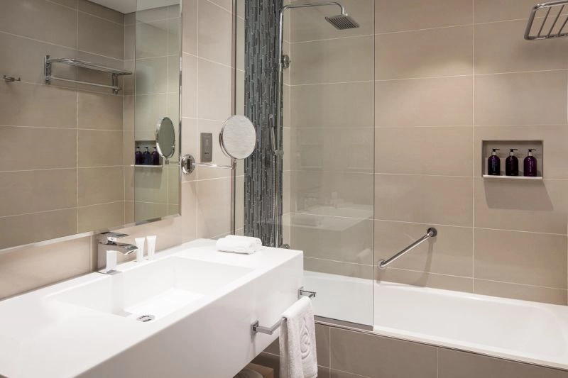 CDD_cdd_dubai-04-cdd-family-room-double-double-bathroom_(800x533).jpg