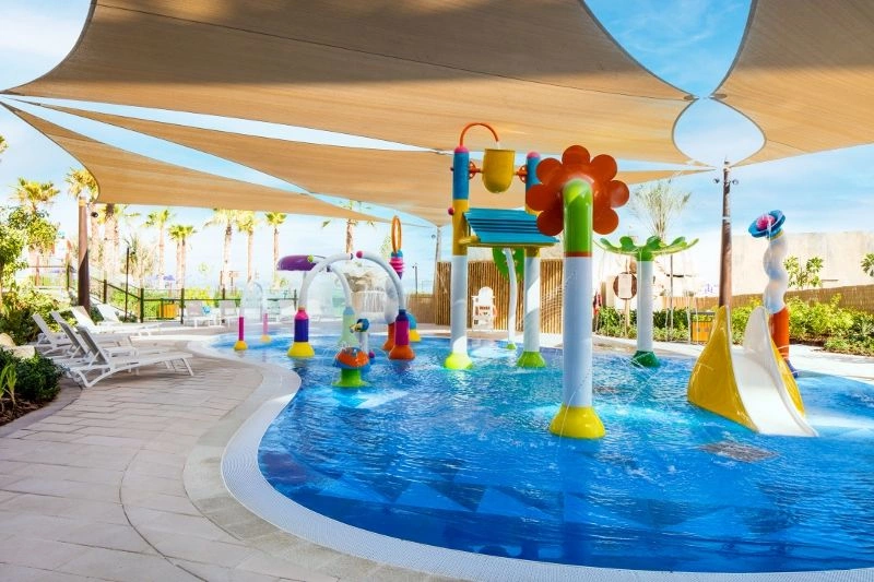 cdd-splash-pad_(800x533).jpg