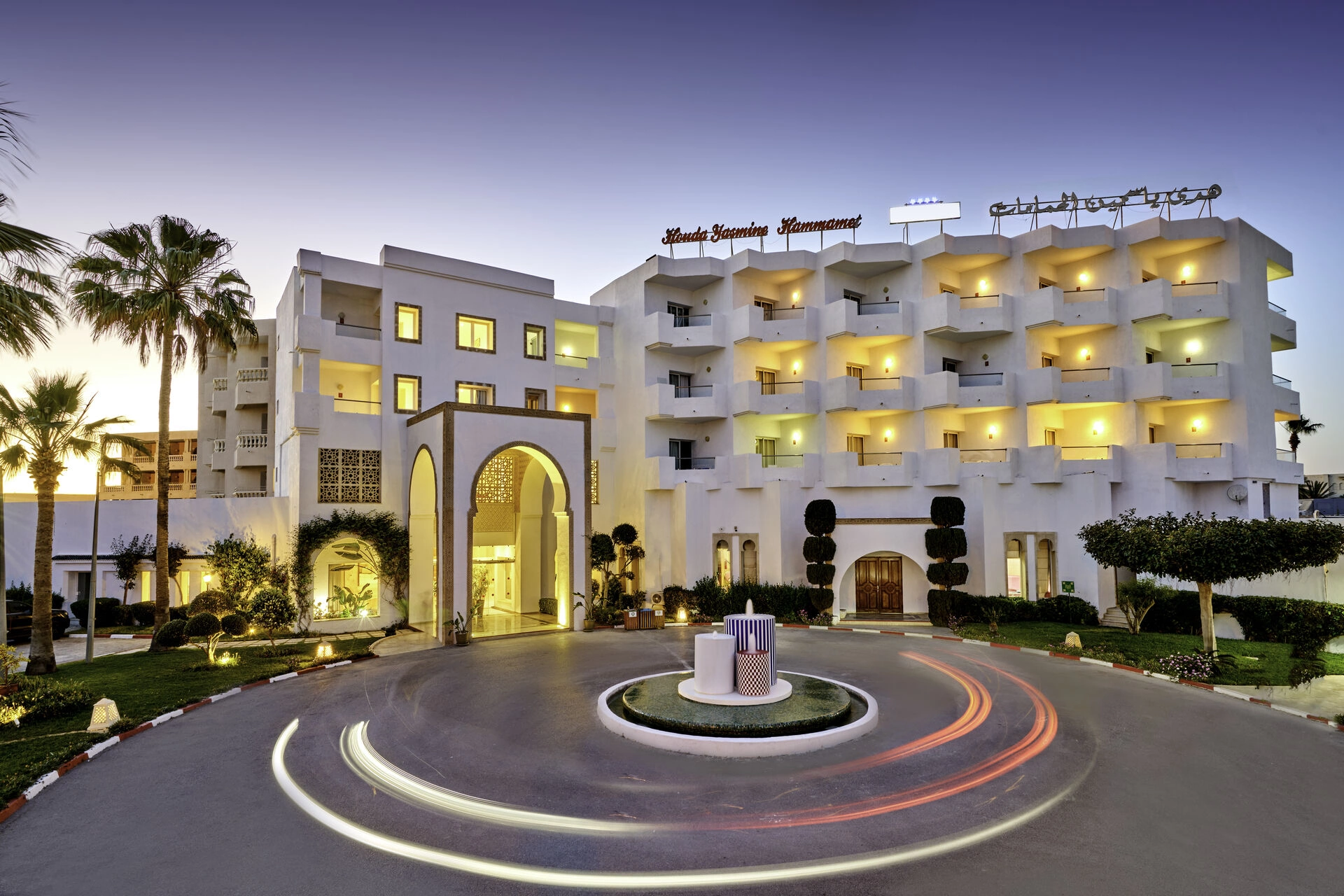 SF_HoudaYassmineHammamet_001.jpg