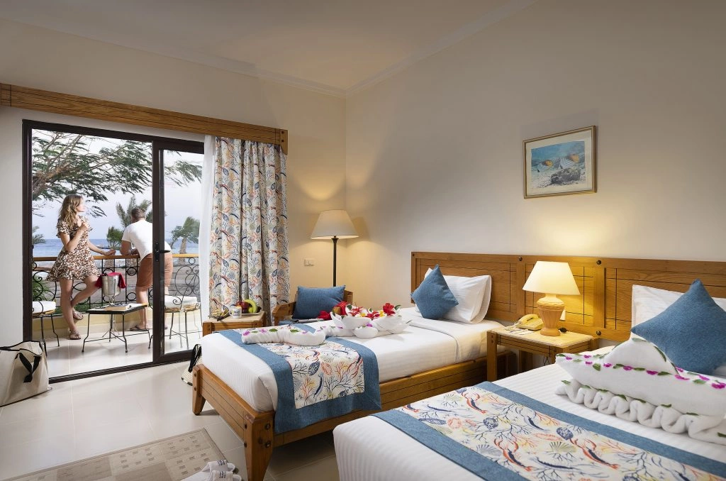 thethreecorners_redsea_marsa_alam_fayrouz_plaza_beach_premium_room_3-1024x678.jpg