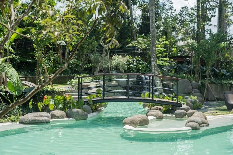 PISCINE_3.jpg