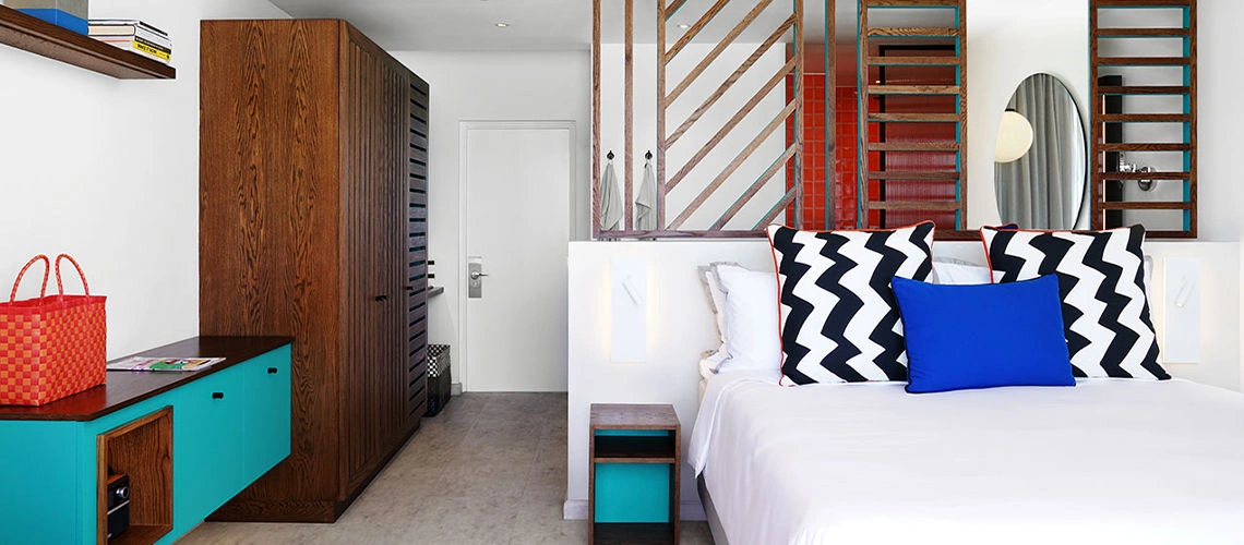 room_221_bang_on_beach-4.jpg