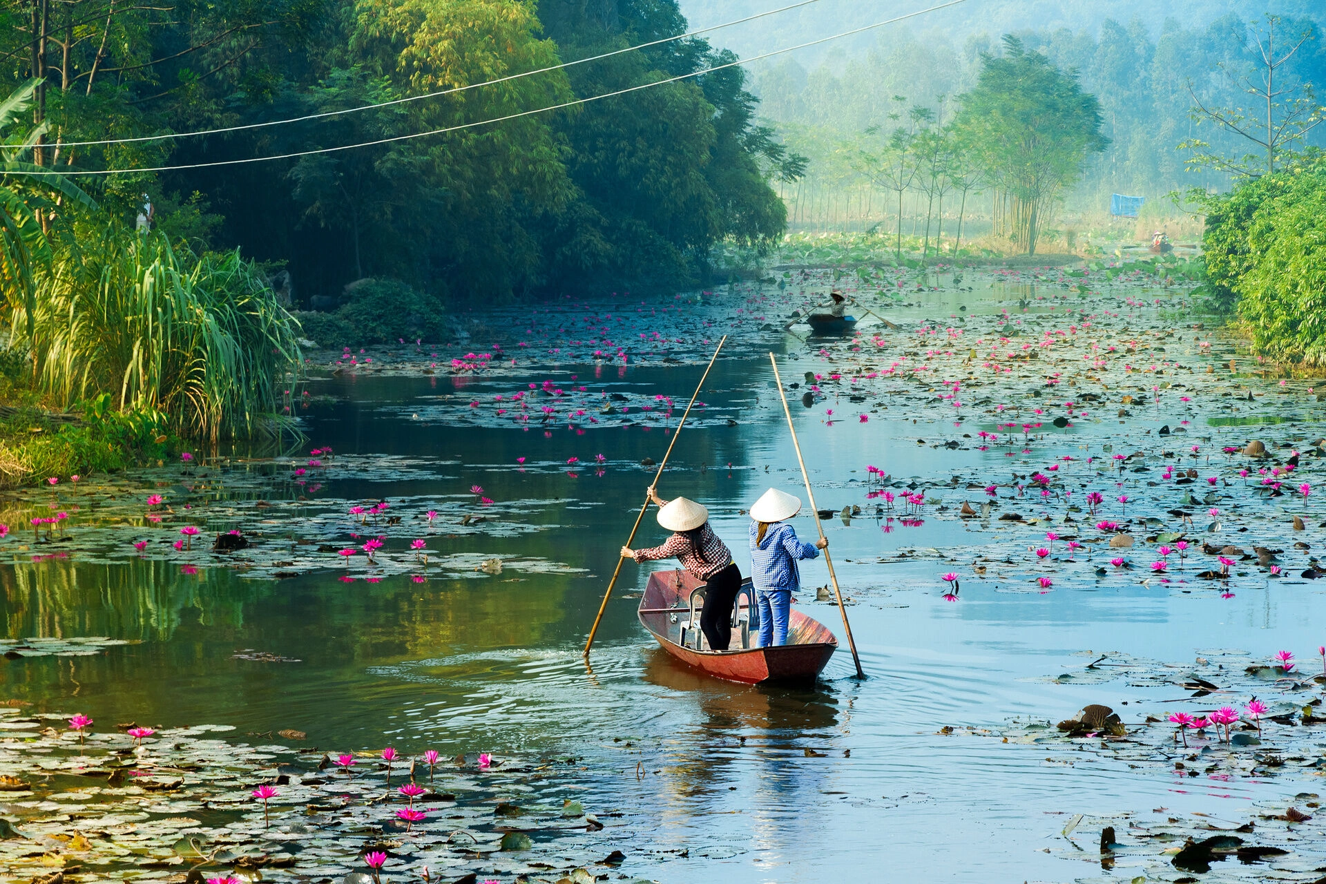 Hanoi_Huong_pagoda_AdobeStock_167544624.jpeg