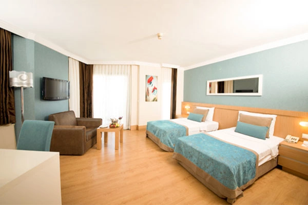 vue_702237_pgbighd.jpg