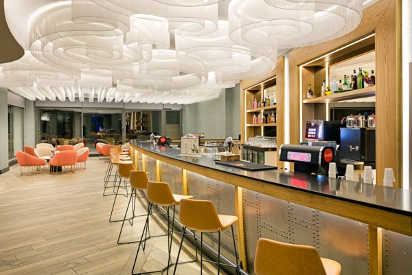 vue_704645_pgbighd.jpg