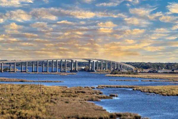 vue_688206_pgbighd.jpg