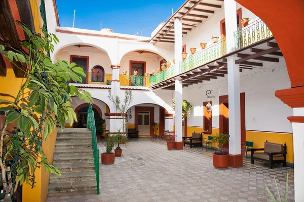 vue_714592_pgbighd.jpg
