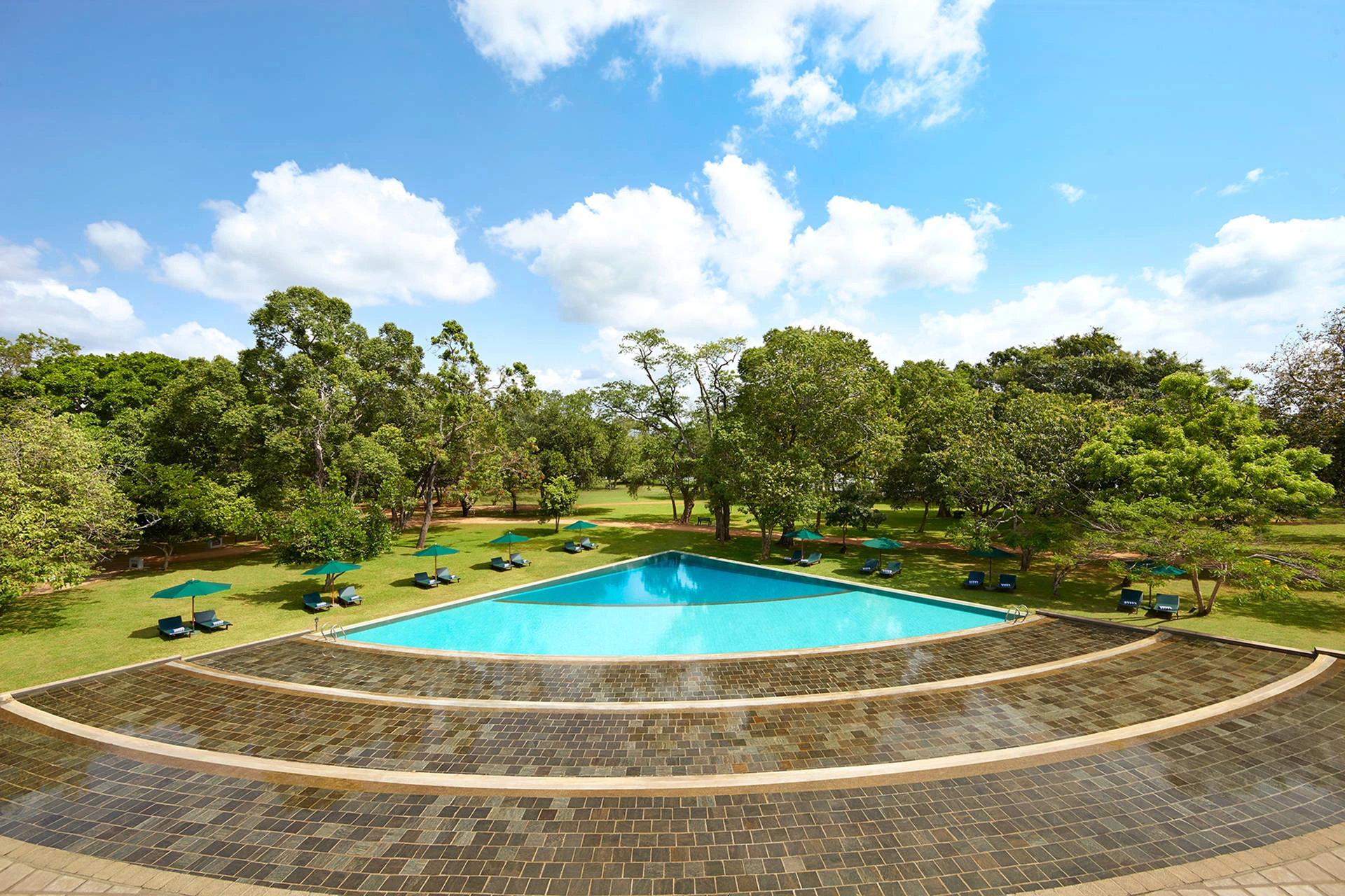 vue_823439_fullhd.jpg