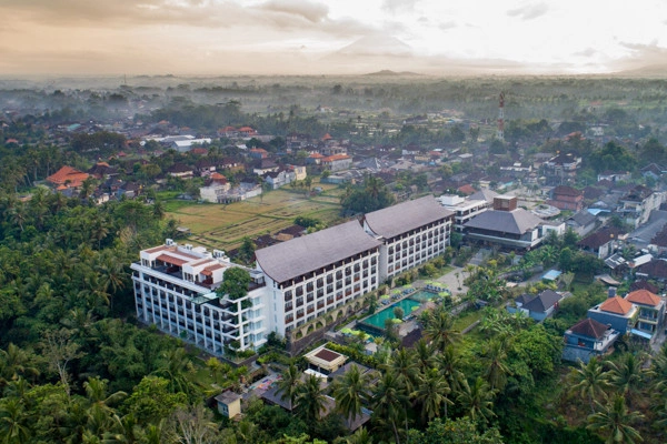 vue_657779_pgbighd.jpg