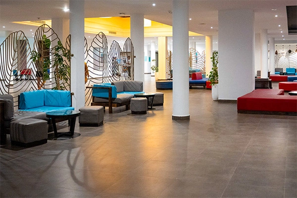 vue_865423_pgbighd.jpg