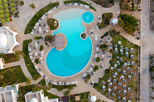 vue_867022_pgbighd.jpg