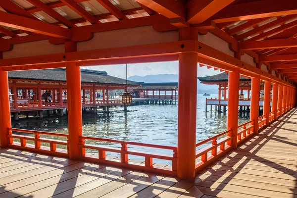 vue_634723_pgbighd.jpg