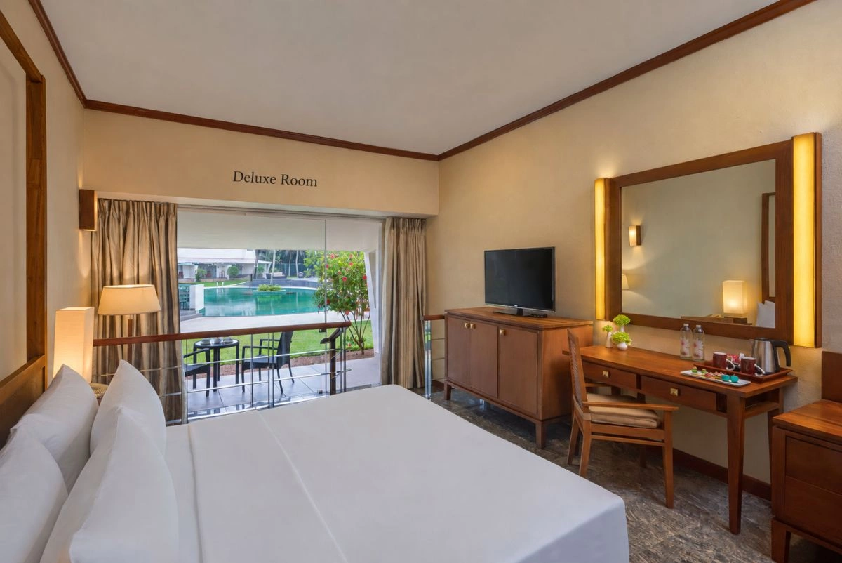 07_Deluxe_Room.jpg