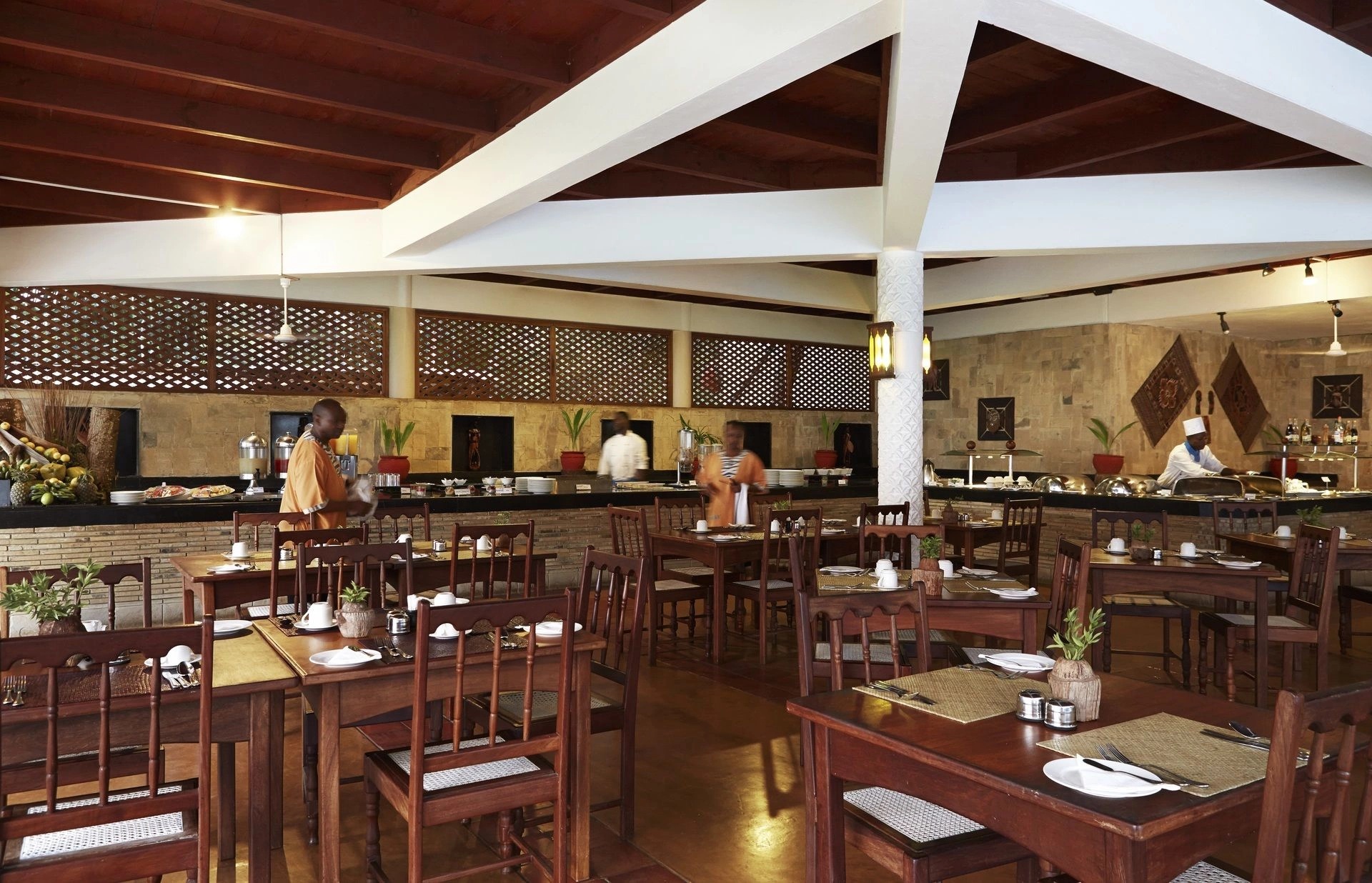 Palm_Restaurant_Interior.jpg