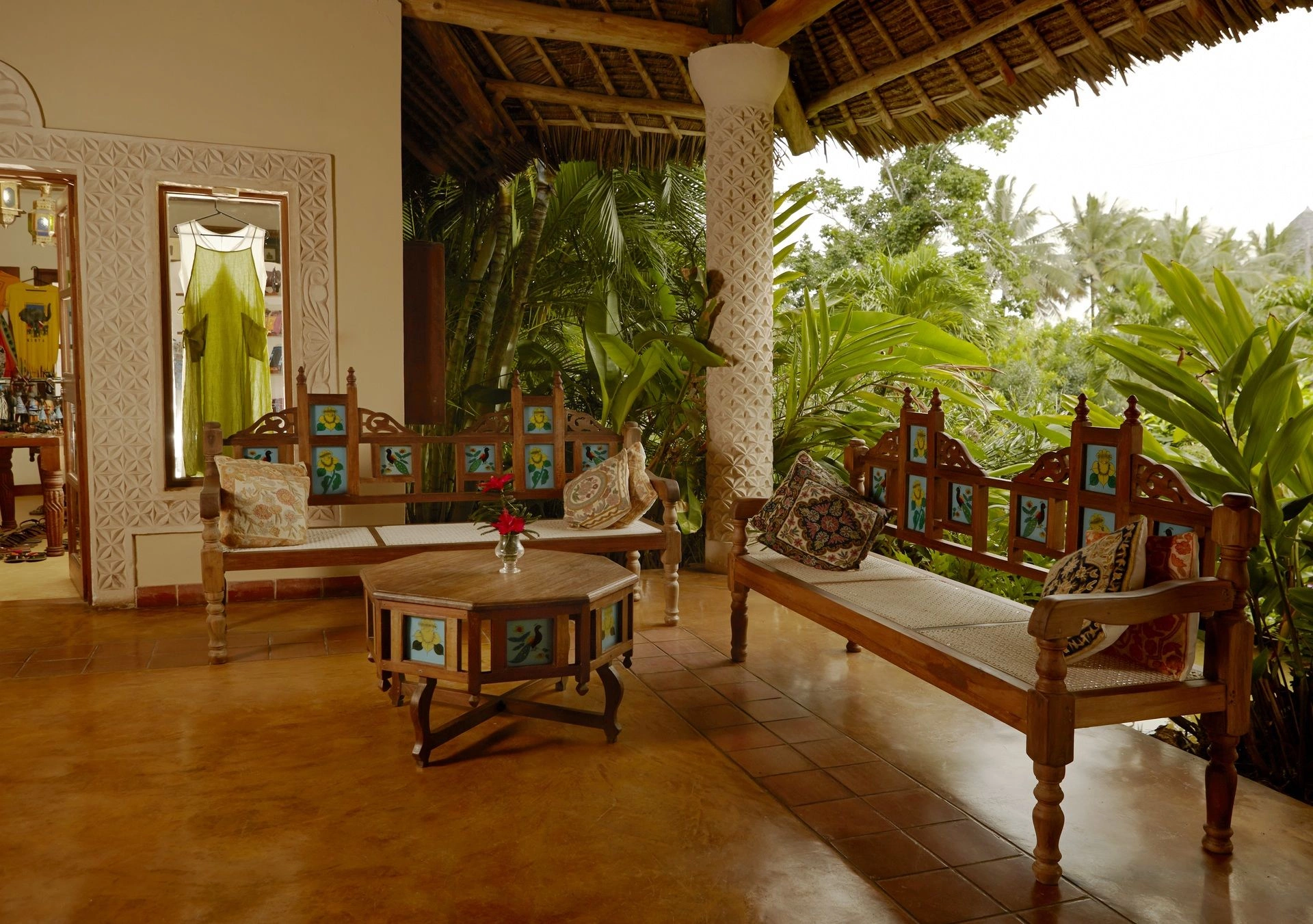 Palm_Lobby.jpg