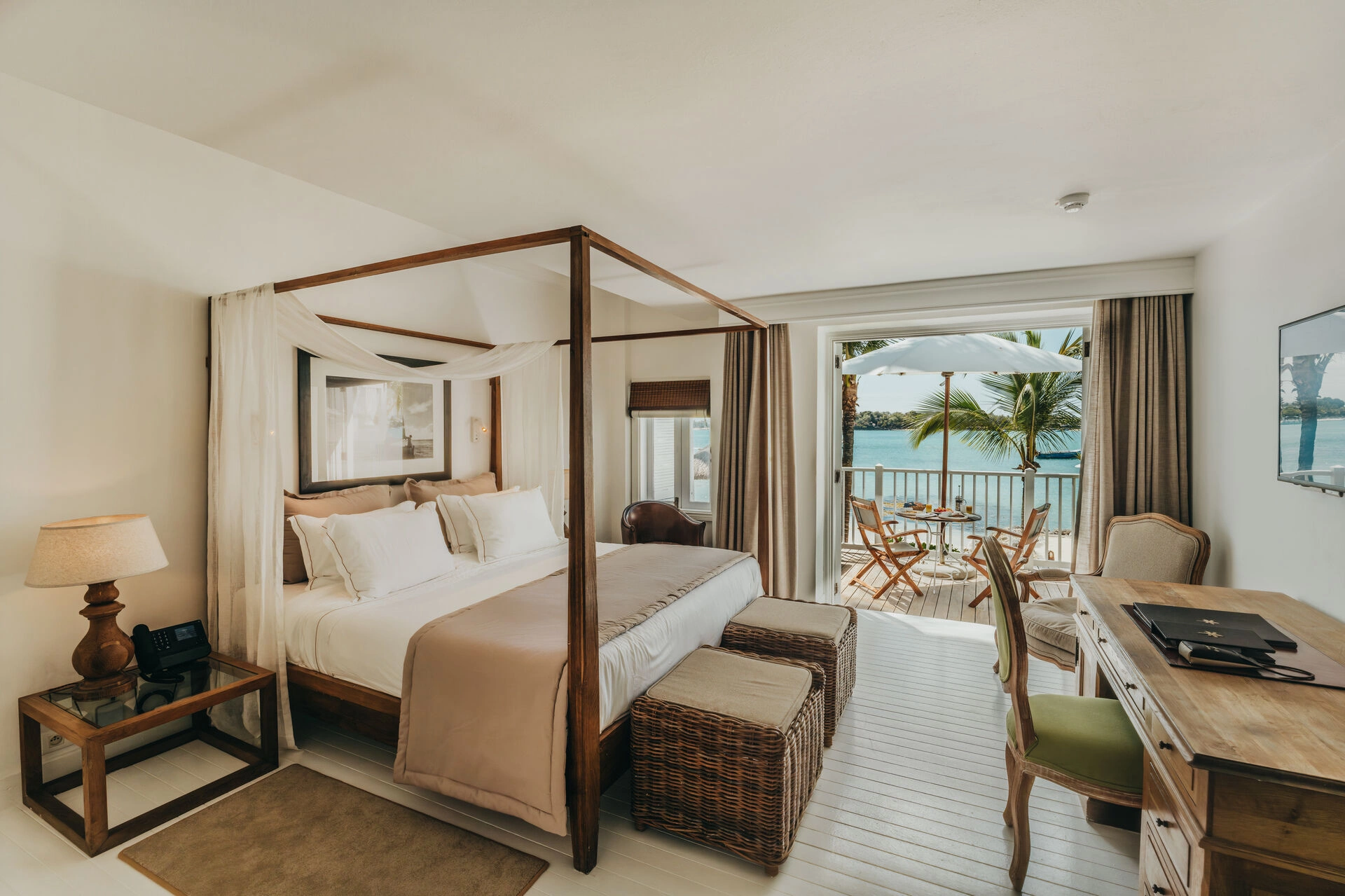 Beachfront_Rooms_-_Architecture_seaview.jpg