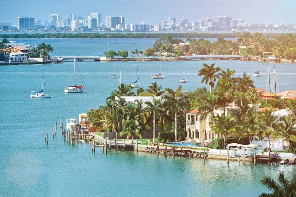 vue_618506_pgbighd.jpg