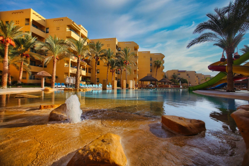 New Eagles Downtown Zahabia Resort & Aqua Park 4*