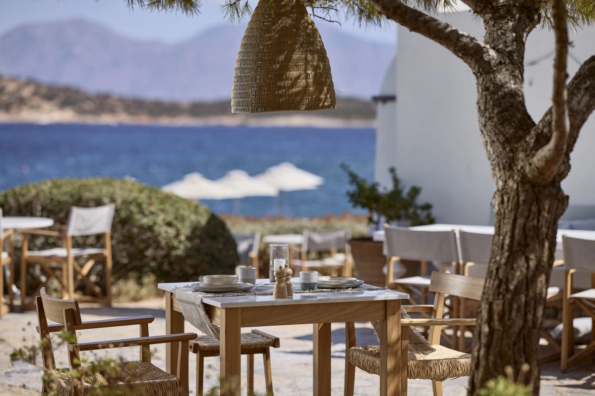 13_The_Greek_Kafenion_Restaurant.jpg