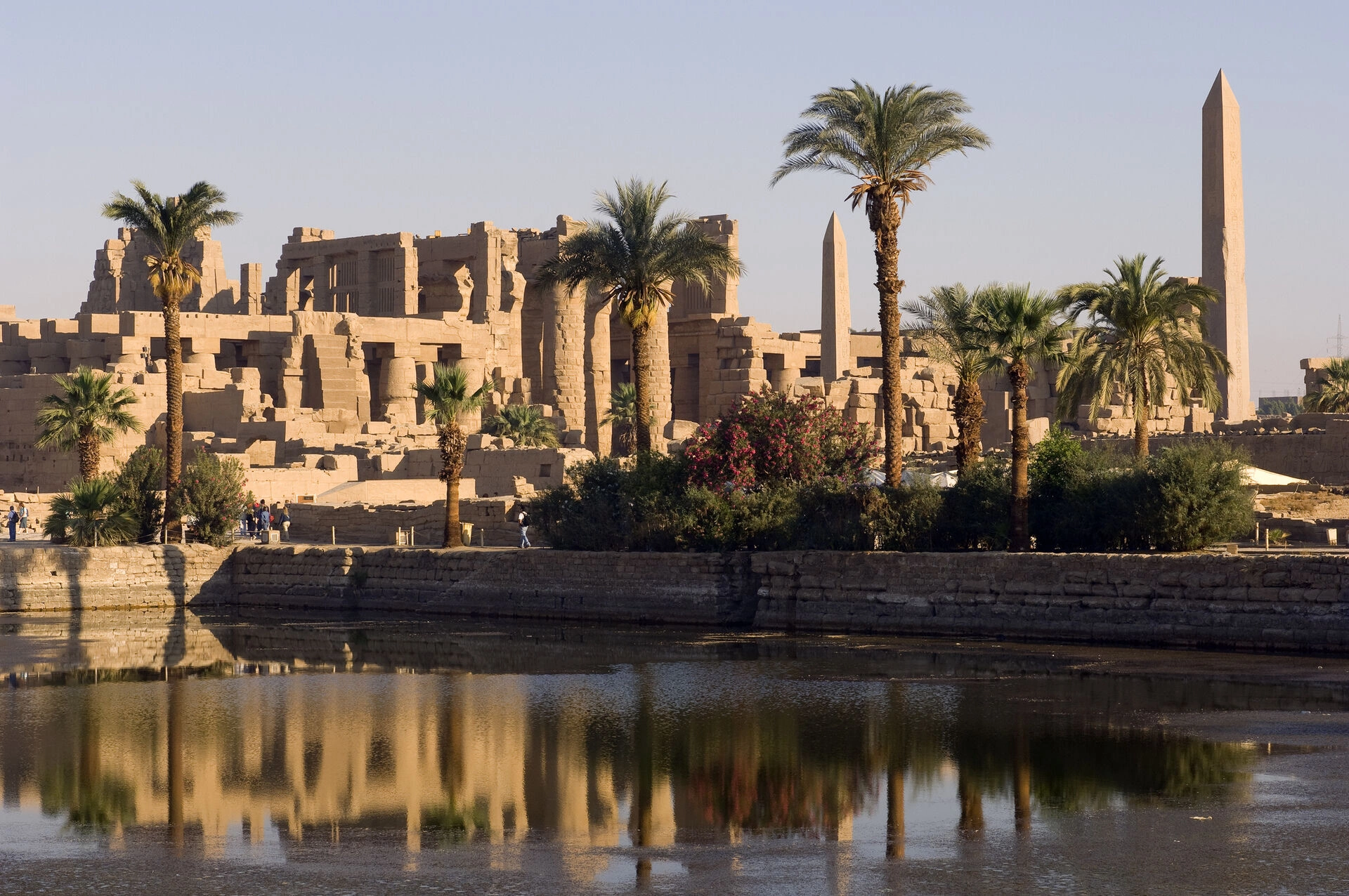 CU0368_luxor_03BD.jpg
