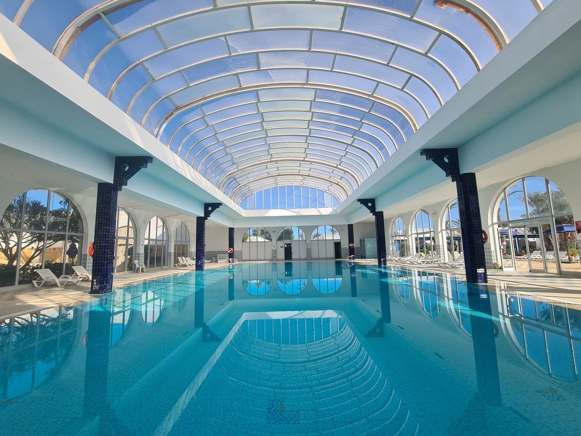Piscine_Couverte.jpg