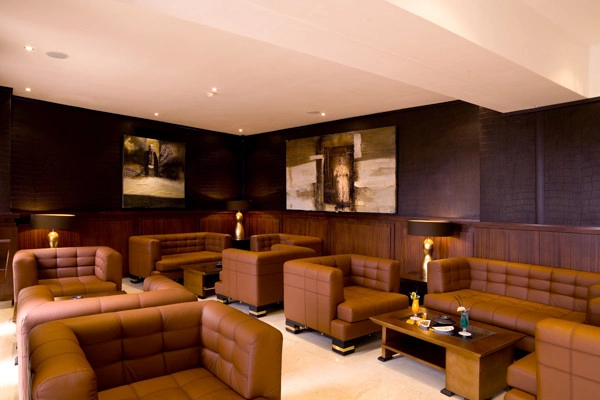vue_700499_pgbighd.jpg
