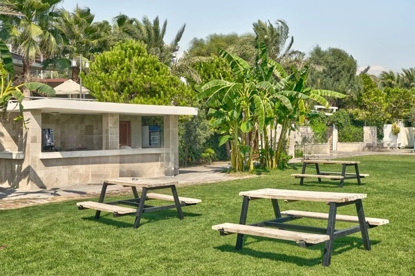 vue_824930_pgbighd.jpg