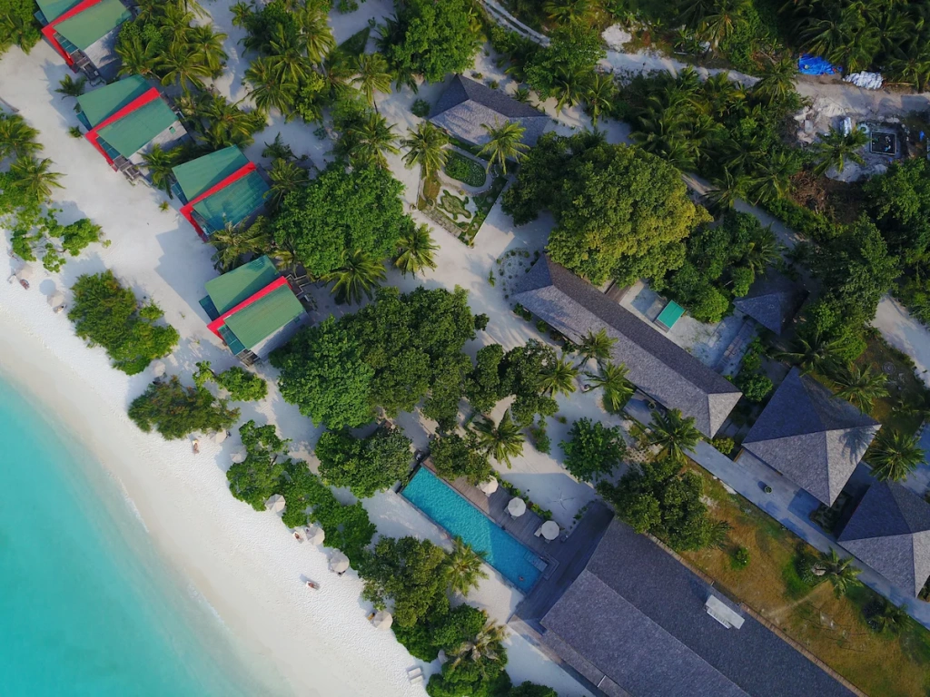 The Barefoot Eco Hotel 4*