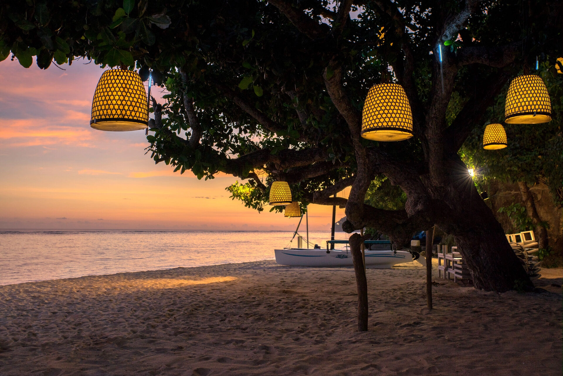 Beach_Sunset.jpg