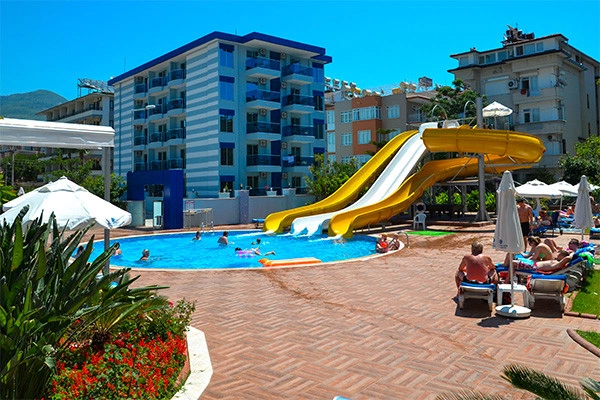 vue_880895_pgbighd.jpg