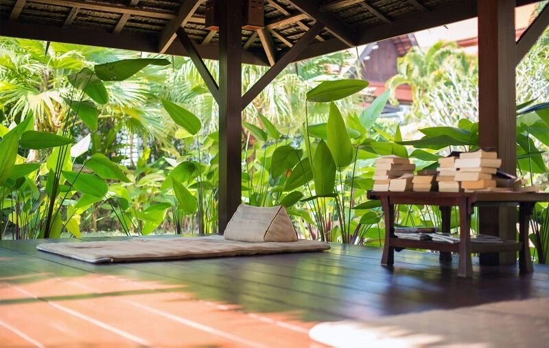 KHAOLAK_BHANDARI_-_LITTLE_SA_LA_2_(800x508).jpg