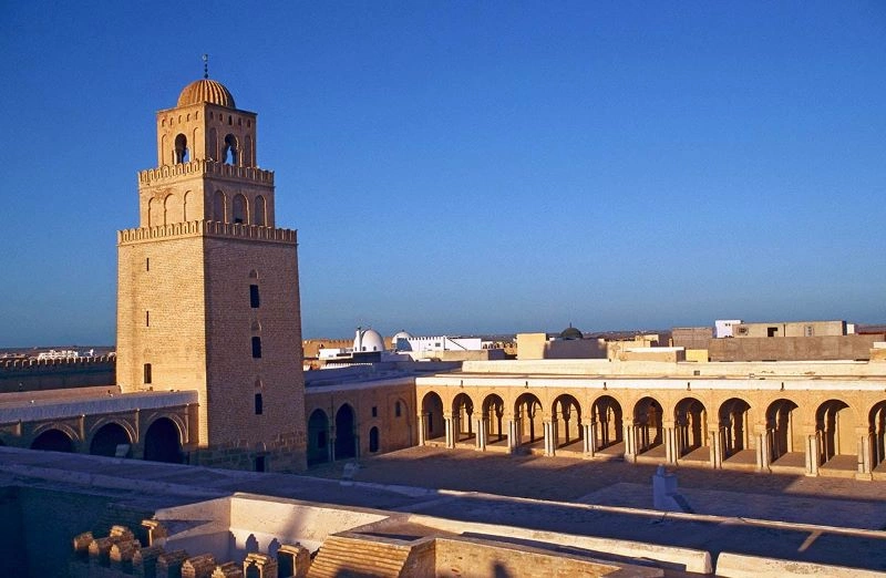 Circuit la balade Tunisienne & Extension au Monarque Club Rivage 4*
