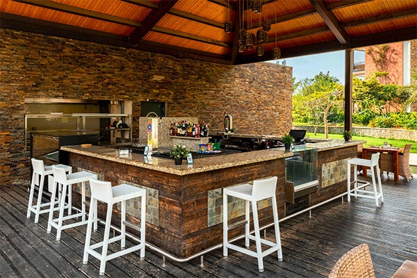 vue_914179_pgbighd.jpg