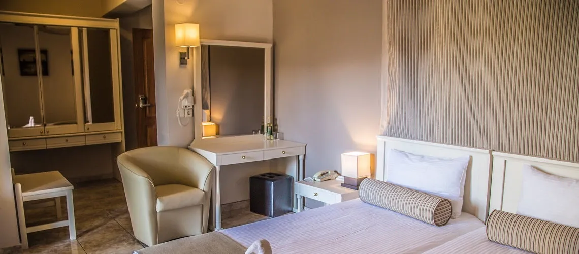 3_Chambre_promosejours_athina_palace_crete.jpg