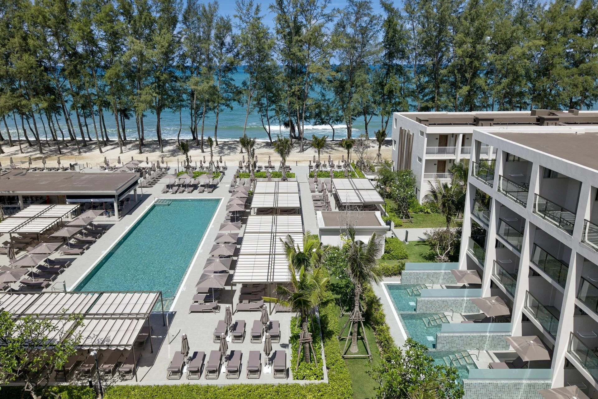02_Piscine.jpg