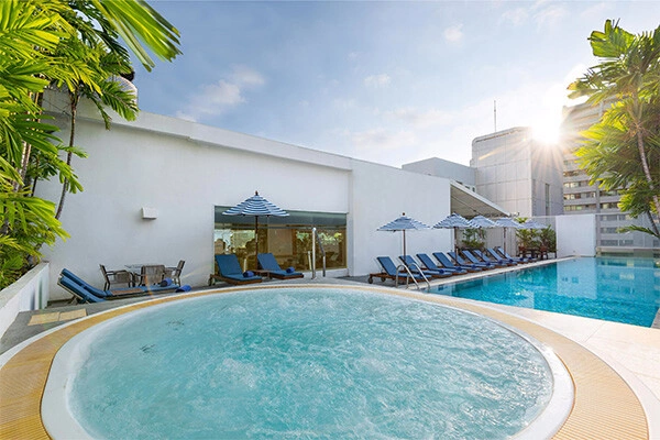 Hôtel Fram Sélection Radisson Suites Bangkok Sukhumvit ****