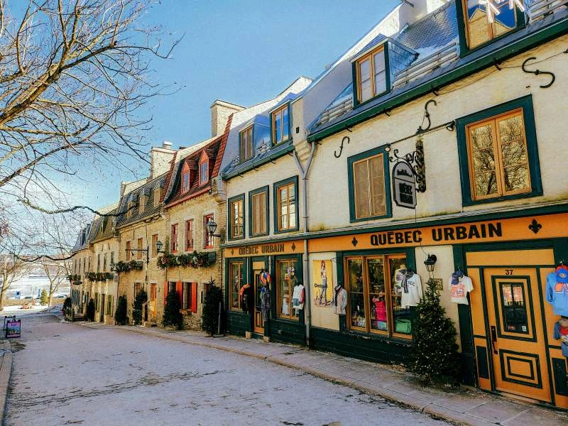 La Quintessence De L'Est Canadien