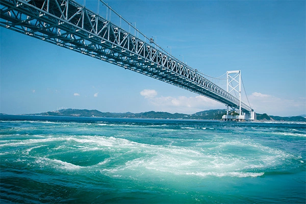 vue_903428_pgbighd.jpg