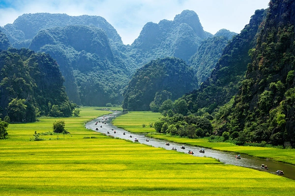 vue_684503_pgbighd.jpg