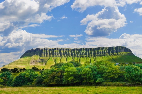 vue_882086_pgbighd.jpg