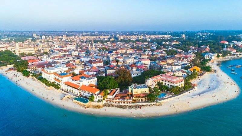 ville_zanzibar_AdobeStock_192841887.jpg