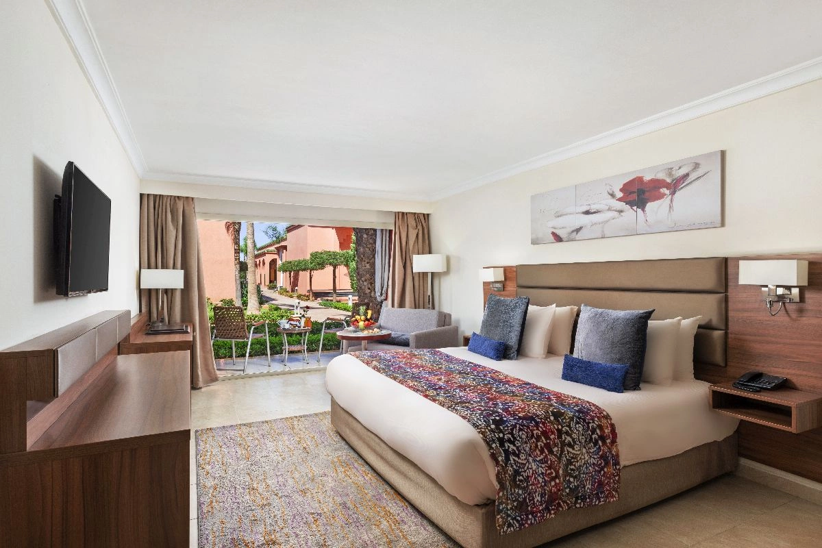 04_Deluxe_Room_Garden_View.jpg