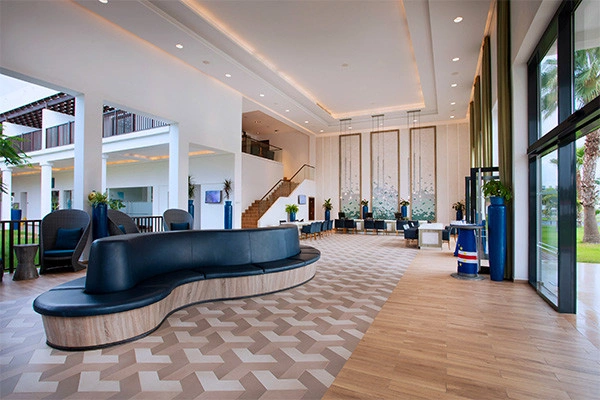 vue_862267_pgbighd.jpg