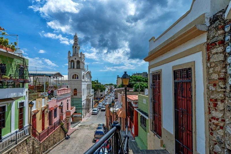 Santo_Domingo_AdobeStock_112270797.jpg