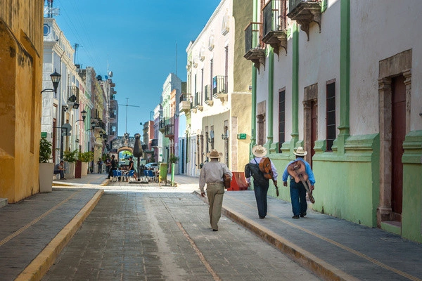 Circuit Entre civilisations aztèque et maya (avec 3 nuits au HM Playa del Carmen) ****