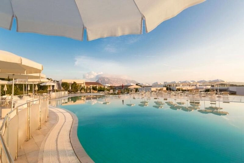 Grande Baia Resort & Spa 4* avec Location de Voiture