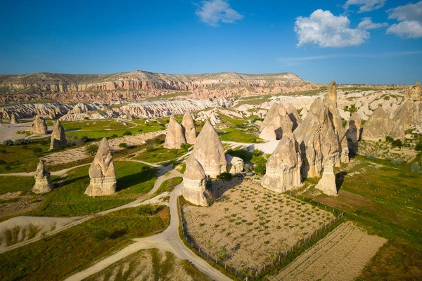 vue_695282_pgbighd.jpg