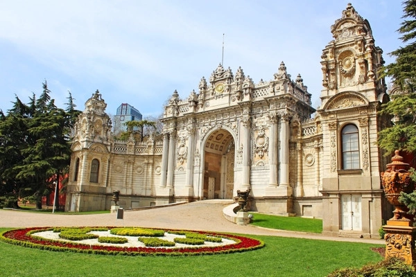 vue_674475_pgbighd.jpg