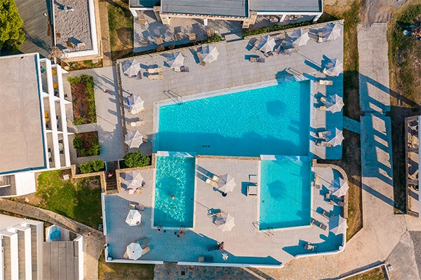 vue_863204_pgbighd.jpg